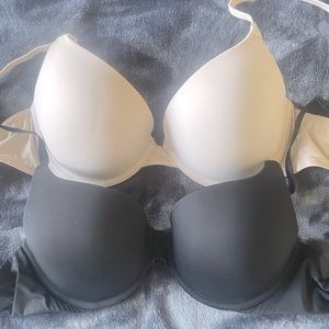 Victoria’s Secret Bras 36B